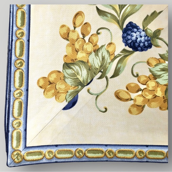 Giuseppe Palombella Firenze Italy 50” Square Tablecloth EUC - Picture 2 of 3